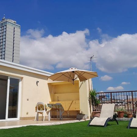 Beverello Suite Napoli Bagian luar foto