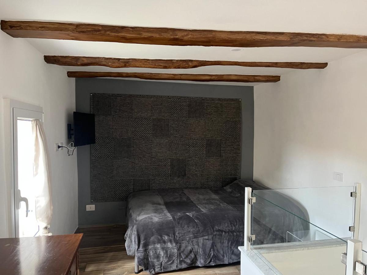 Beverello Suite Napoli Bagian luar foto