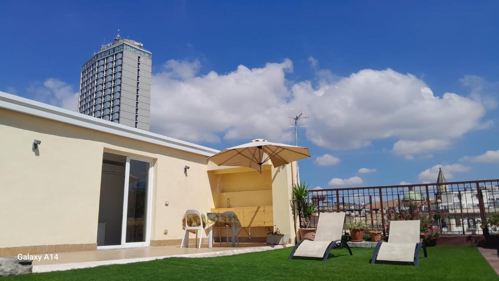 Beverello Suite Napoli Bagian luar foto