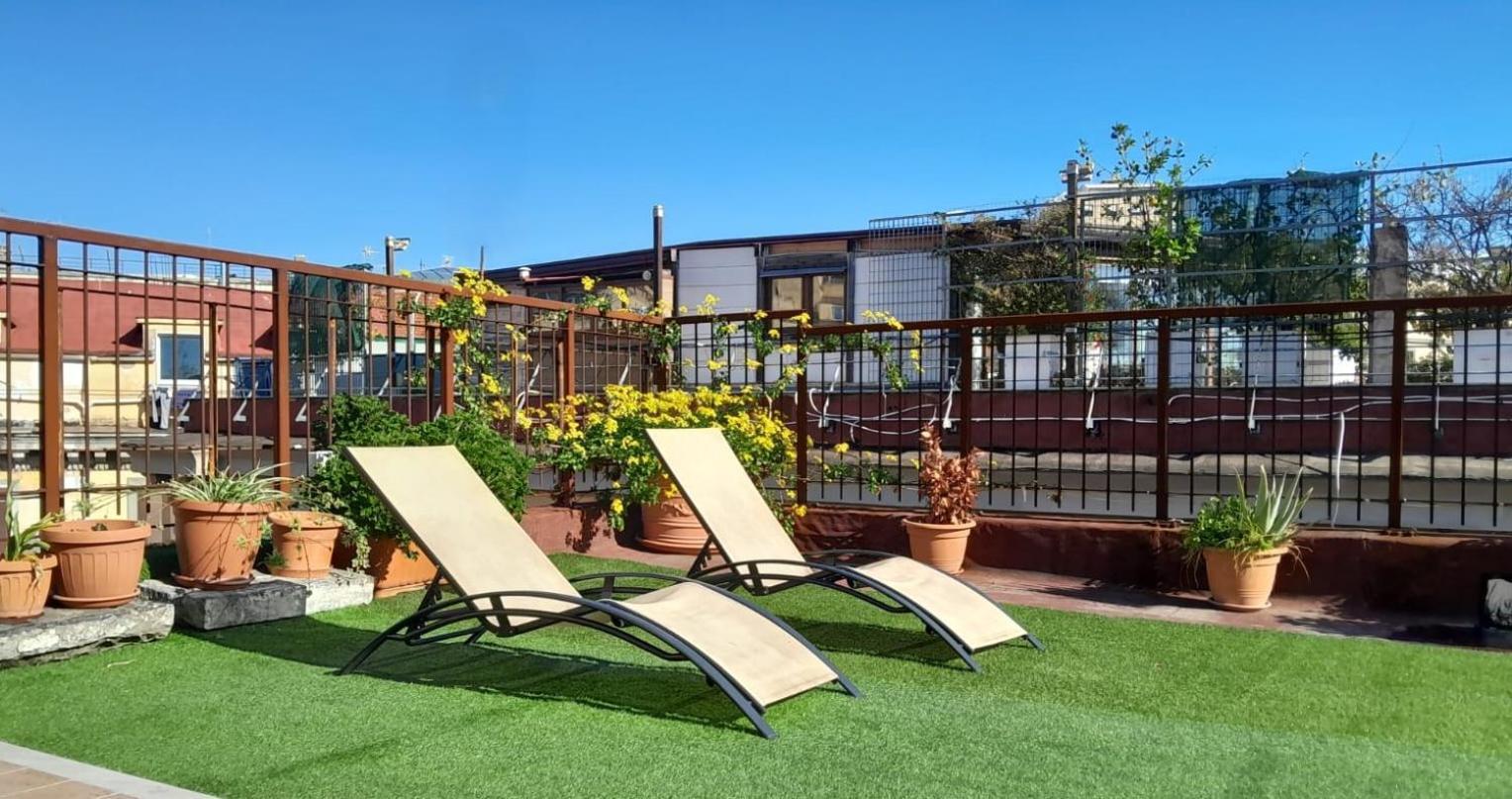 Beverello Suite Napoli Bagian luar foto